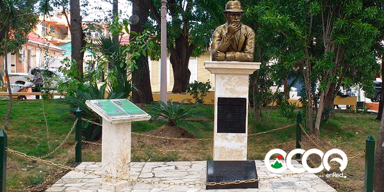 Instituciones restauran busto de Erick Leonard Ekman en Parque Central Ocoa
