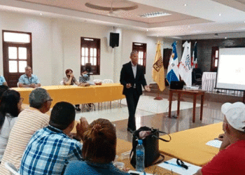 Empleados JCE Ocoa reciben capacitación en curso “Inteligencia Emocional”