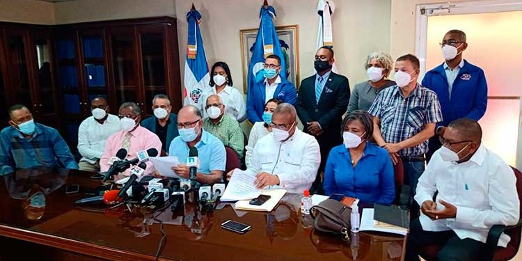 ¡Atención Ocoa! ADP llama a profesores estar atentos ante aumento de Covid-19