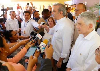 Presidente Abinader reitera combatirá narcotráfico y criminalidad