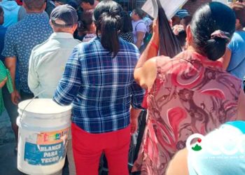 Ocoeños protestan por la falta de agua potable; denuncian secuestro de empresarios y políticos