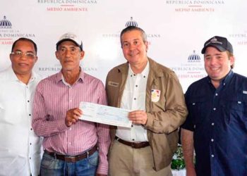 Medio Ambiente inicia indemnización de 79 de los 315 agricultores de Valle Nuevo-Constanza