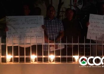 VIDEO: Encienden velas por reducción de fondos a Hogar Crea Ocoa