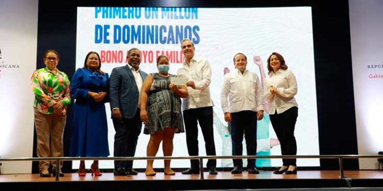 Abinader anuncia entrega de bono de RD$1500 a un millón de hogares; Ocoa le toca en agosto