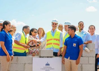 Inician construcción de la UASD-Baní por monto de RD$980 millones