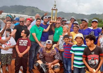 El Limonal se corona campeón del torneo de béisbol municipal de Sabana Larga
