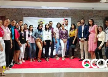 ASEUNO reconoce a 31 jóvenes en la «Primera Premiación a la Excelencia  Universitaria Ocoeña»