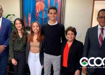 Estudiante ocoeña recibe beca para cursar semestre en Niagara College de Canadá