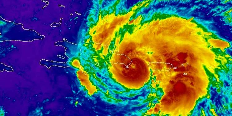 Fiona tocó tierra dominicana a las 3:30 de la madrugada de este lunes