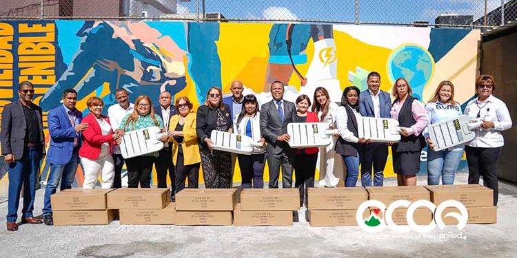 Edesur inicia instalación de 2,000 nuevas luminarias en las 10 provincias de su zona de concesión