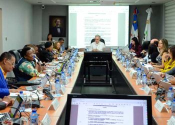 CNSS aumenta 50 % cobertura de internamiento y 20 % a médicos para procedimientos