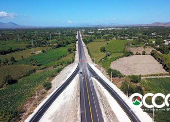 Abinader inaugura Circunvalación de Azua que conectará provincias del sur