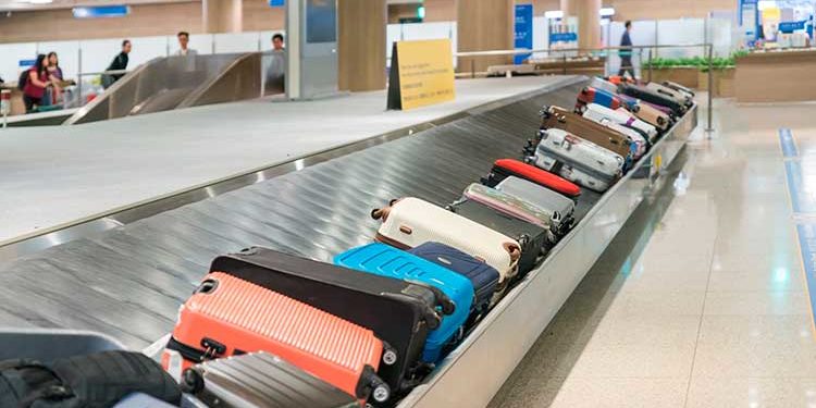 Cobrarán por usar los carros portaequipajes en el aeropuerto de Las Américas