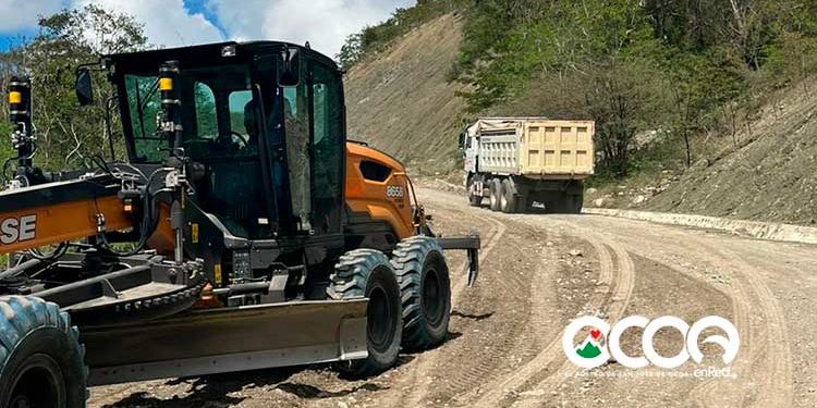 Gobernación dice equipos llevan 10 días trabajando carretera El Pinar; acusa oposición impedir trabajos