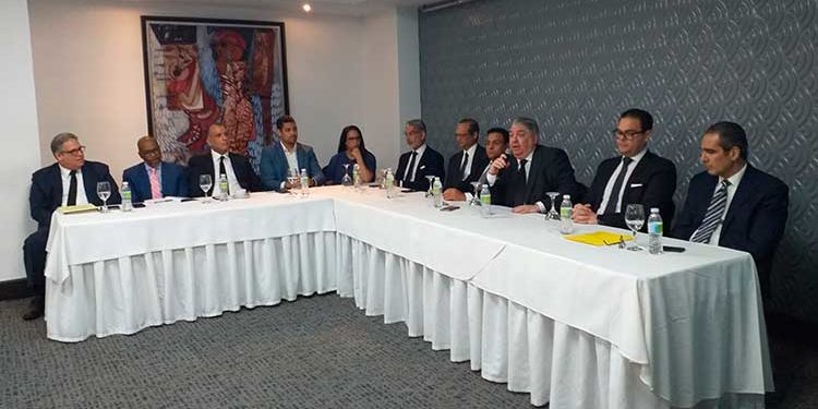 Familias esperan condenas y sanciones ejemplares contra los autores de fraude inmobiliario que envuelve más de 6 millones de metros de terrenos en Bani