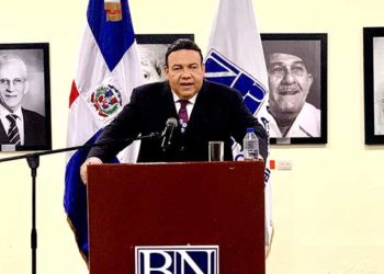 Historiador Miguel Reyes Sánchez dicta conferencia  sobre “La Trinitaria”