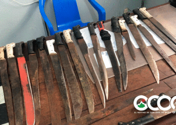 Policía incauta 24 armas blancas corto-punzante en operativos preventivos en Ocoa