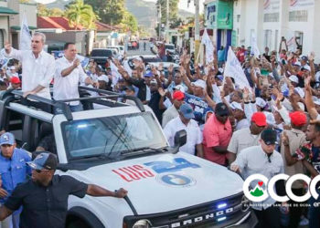 VIDEO: Abinader recorre sectores de Ocoa y Sabana Larga en apoyo a sus candidatos municipales