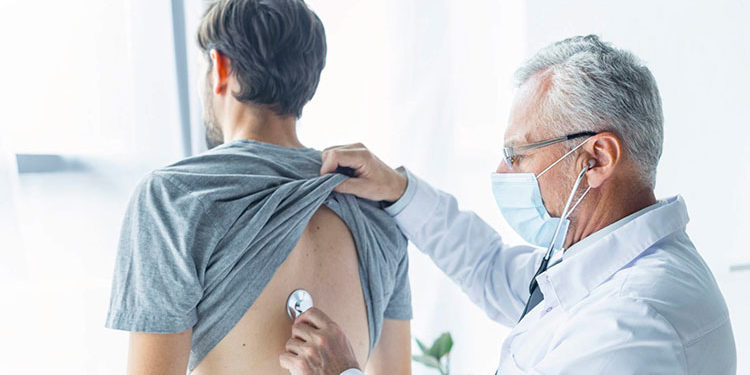 Neumólogo previene sobre incremento en casos de tosferina