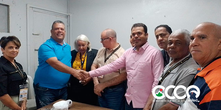 Candidatos alcaldes de El Pinar firman acuerdo de no agresión