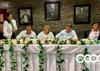 Cinco candidatos firman pacto por el desarrollo municipal de Ocoa