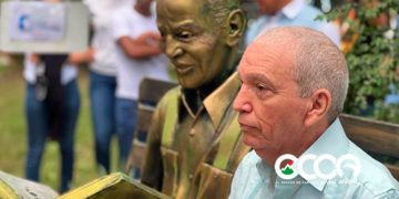 Reclaman se otorgue premio Nacional de Literatura a William Mejía.