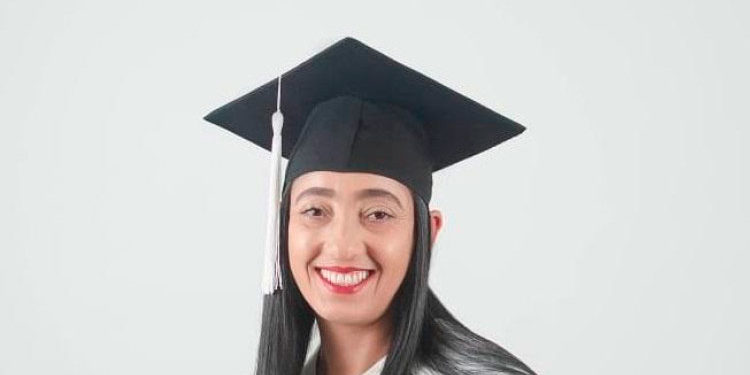 Mildred Mordán, 15 años de adversidades para terminar el bachillerato y la universidad