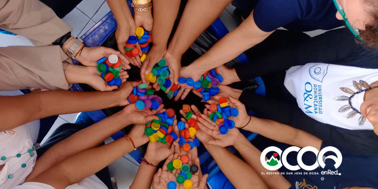 Universidad Dominicana  O&M dona a la Fundación Tapitas X Quimio la recolección de 3,875 unidades