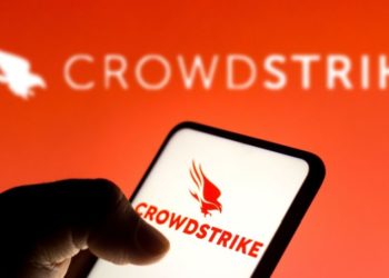Qué es Crowdstrike, el software de ciberseguridad al que se atribuye el apagón informático global