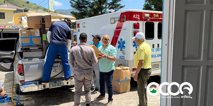 Asociación de Ocoeños Residentes en la Florida comprometida con el desarrollo de Ocoa, realiza donaciones a instituciones