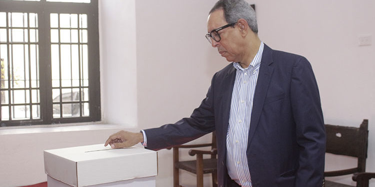 Magistrado Manuel Herrera Carbuccia es elegido nuevo presidente de la Academia de Ciencias