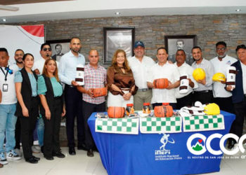 INEFI presenta lotes de canchas en San José de Ocoa