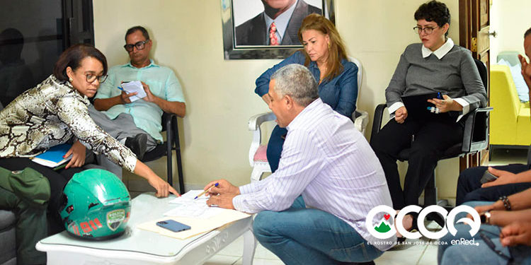 Tarimas en fiestas patronales no deben ser instaladas en calle principal