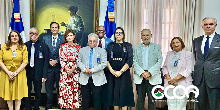 Colegio Médico “recula” y suspende paro, acuerdan continuar el diálogo con el Gobierno