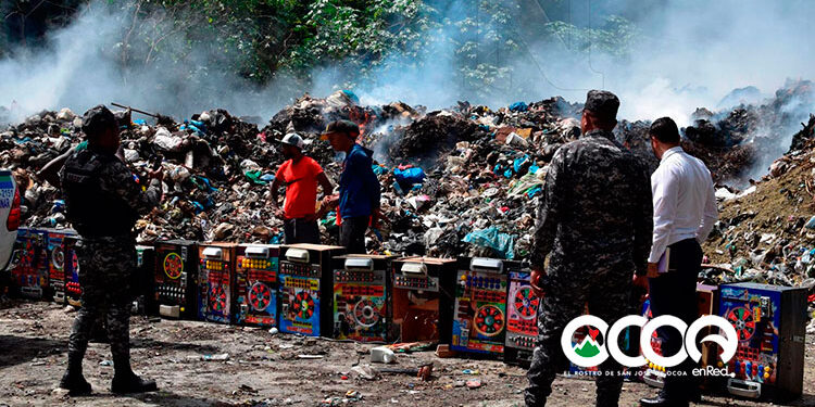 Destruyen 19 máquinas traga monedas en Ocoa