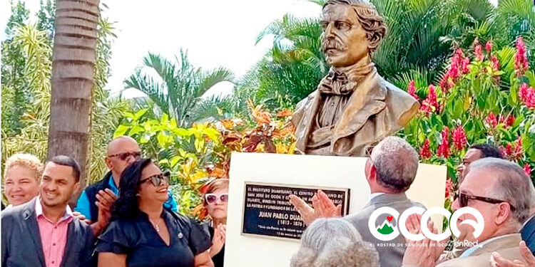 Develan busto de Duarte Ocoa
