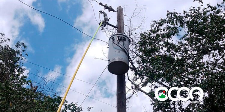 Edesur desmantela 200 conexiones ilegales durante operativos de regularización de clientes en Ocoa