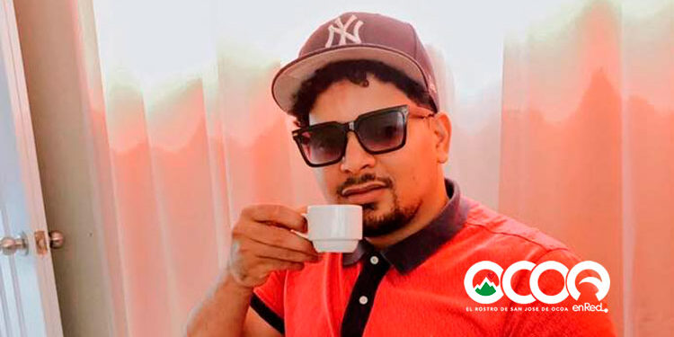 Aplazan medida de coerción contra comunicador acusado de amenazas a su expareja y su hija