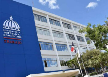 Cambios en el Día del Trabajo: Ministerio reitera que el 1 de mayo será laborable