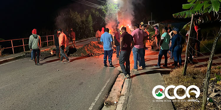 VIDEO | Rancho Arriba amanece bajo fuego, productores agrícolas demandan al Gobierno