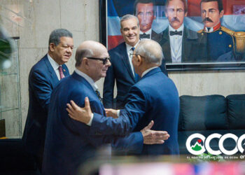 Leonel y Danilo dan respaldo a cacería de haitianos pobres