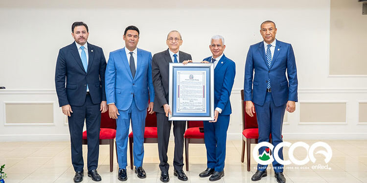 Senado reconoce trayectoria del jurista Jorge  ocoeño Subero Isa, expresidente de la Suprema Corte de Justicia