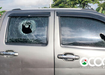 Vehículos rotos y heridos en huelga de productores agrícolas en Rancho Arriba