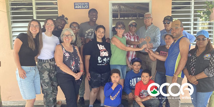 ADESJO entrega nuevas viviendas a ocho  familias  de la zona alta de El Pinar