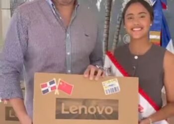 VIDEO | Embajada China en RD y la Oficina Senatorial entregan reconocen estudiantes meritorios de Ocoa