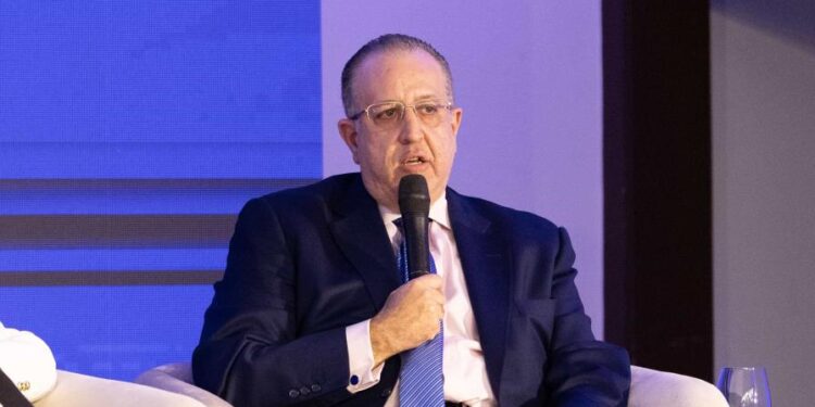 Designan a Magín Díaz en Hacienda; fue director de la DGII