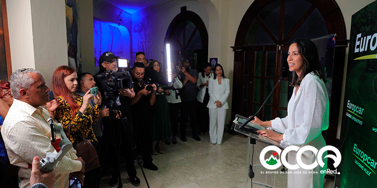 Europcar amplía su presencia en Santiago con nueva oficina en el corazón de la ciudad