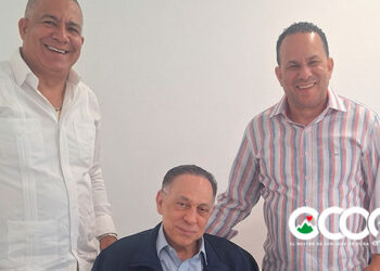 Alcalde Pedro castillo se reúne con Celso Marranzini para aclarar situación Transformadores de su propiedad