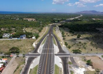 Circunvalación de Bani tuvo una inversión total de RD$7,700 millones, abarcando 19.8 kilómetros y 17 puentes