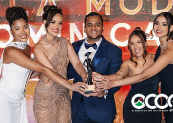 Premium Class Modeling Academy galardonada por Premios a la Moda Dominicana como la mejor escuela de modelos de RD